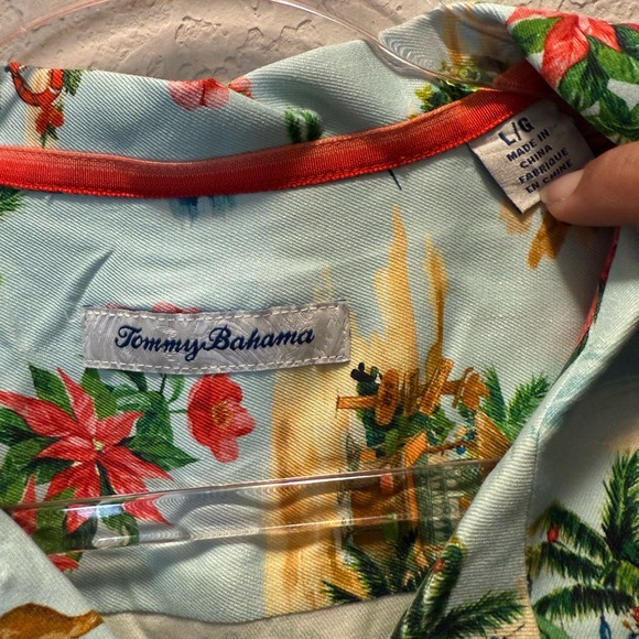 Tommy Bahama Santa Beach Marlin Hawaiian 100% Silk Mens Camp Shirt Large - Picture 2 of 9